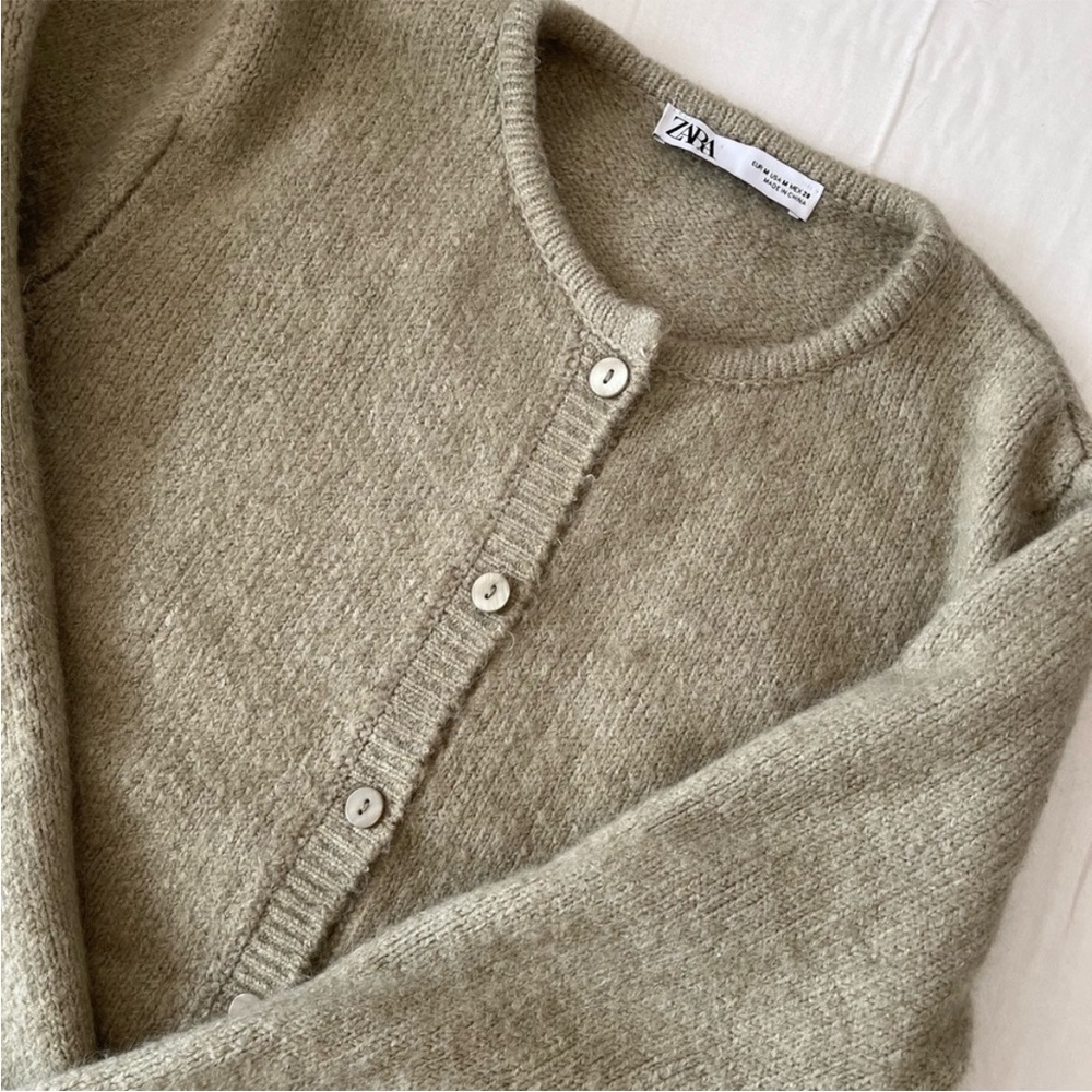 BNWOT 2 piece Zara cardigan and tube top set